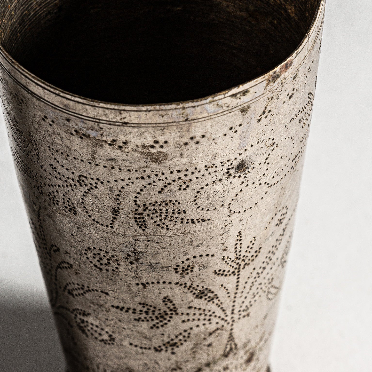 REN VASE